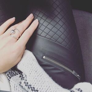 Meet your Posher, Myrtie